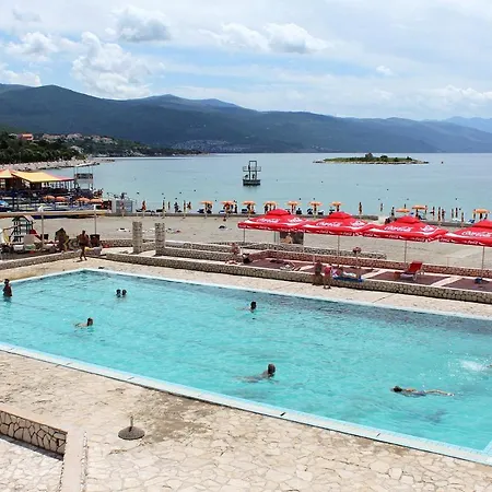 With Parking Space - 2348 * نوفي فينودولسكي