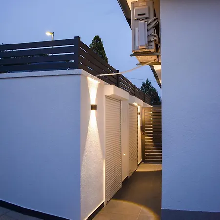 شقة With Parking Space - 2348 *