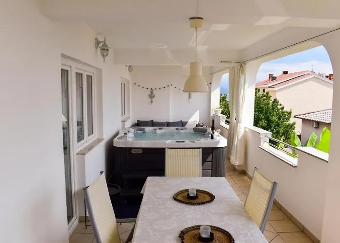 Διαμέρισμα With Parking Space - 2348 *